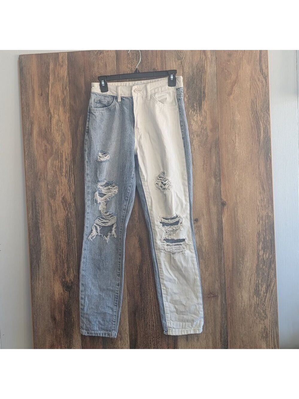 Vervet Los Angeles Jeans Style V2804 Cut 52421 Two Toned Denim Jeans 25